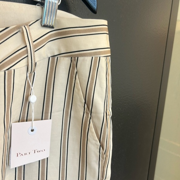 Part Two NWT size 12 (42)Elegant Cream and Black Flare/wide Pants with stripes - Picture 15 of 16